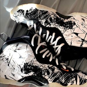 Nike little posits one black/orange/white